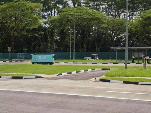 九識智能獲新加坡首張無人物流車上路牌照，開啟自動駕駛出海新范式